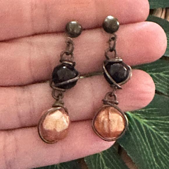 BOGO FREE BEADED CAGE VTG DANGLE EARRINGS - Picture 1 of 4